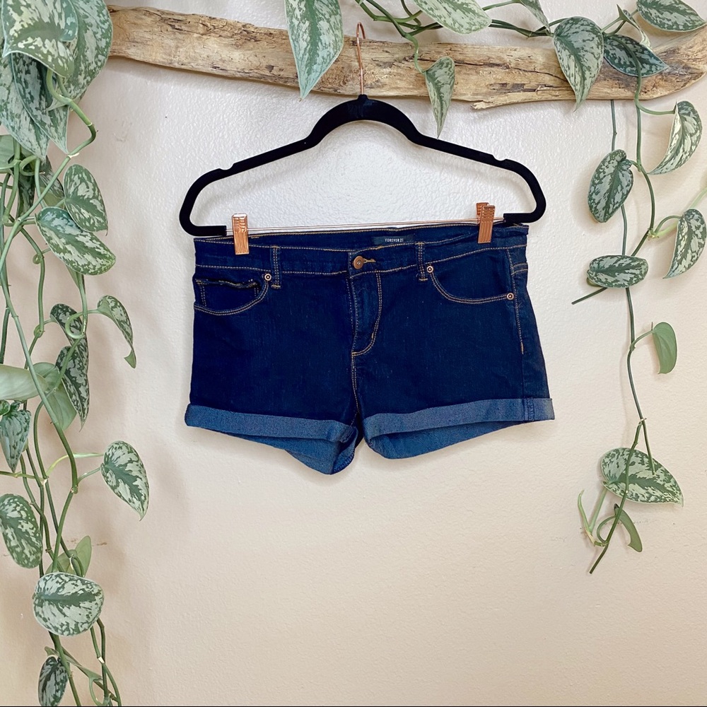 Forever 21 dark wash cuffed hem denim jean shorts